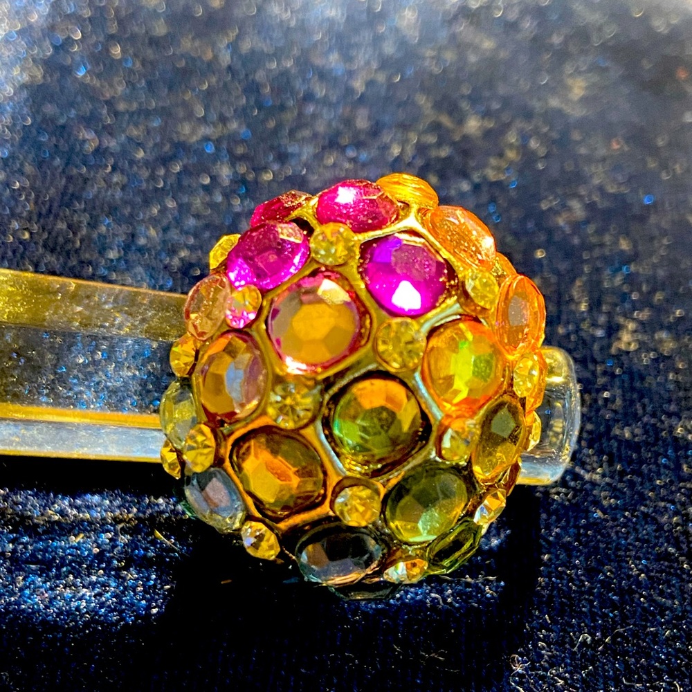Multi colored stone ring